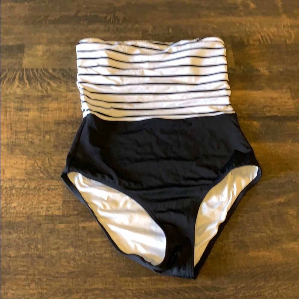 One piece swimsuit